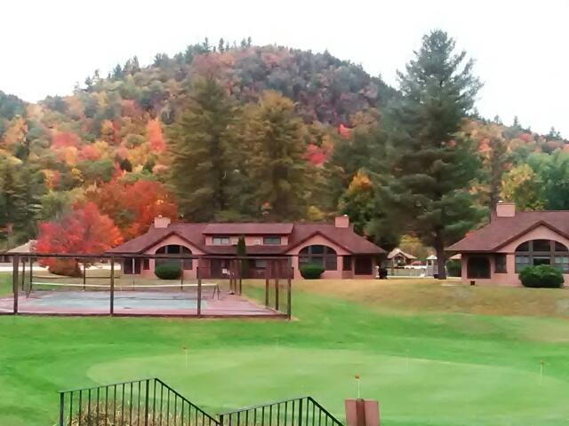 Jack O'Lantern Resort Lodging Woodstock Exteriör bild